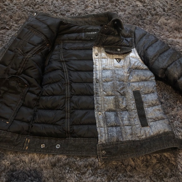GUESS KID LIGHT PUFFER JACKET - Picture 3 of 4